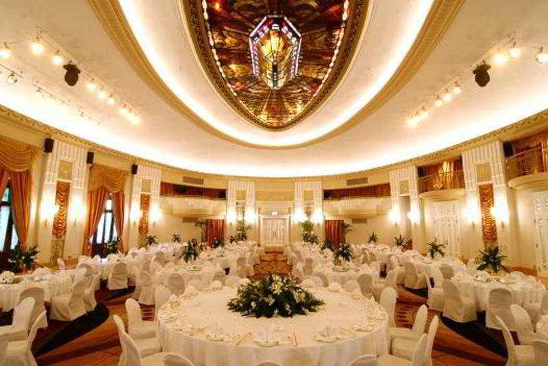 Okura Garden Hotel Shanghai Exterior foto